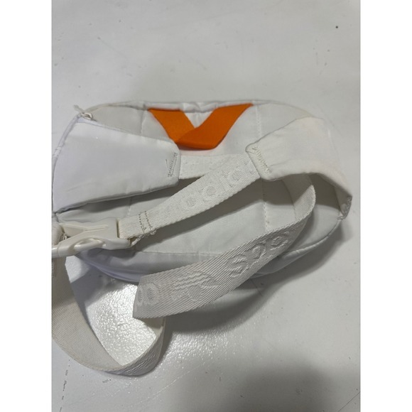 Adidas Originals White Festival Belt Bag Fanny Pack Travel Crossbody - Picture 6 of 7